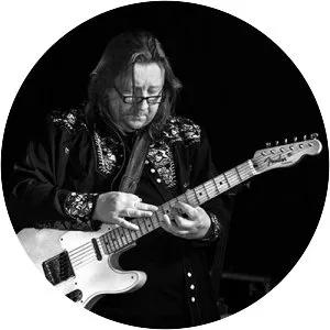 Jyrki Telilä - Guitarist