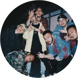 K-Clique - Musical group