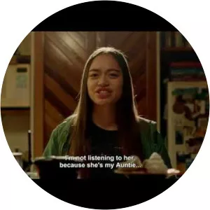 Kahu Hunt for the Wilderpeople