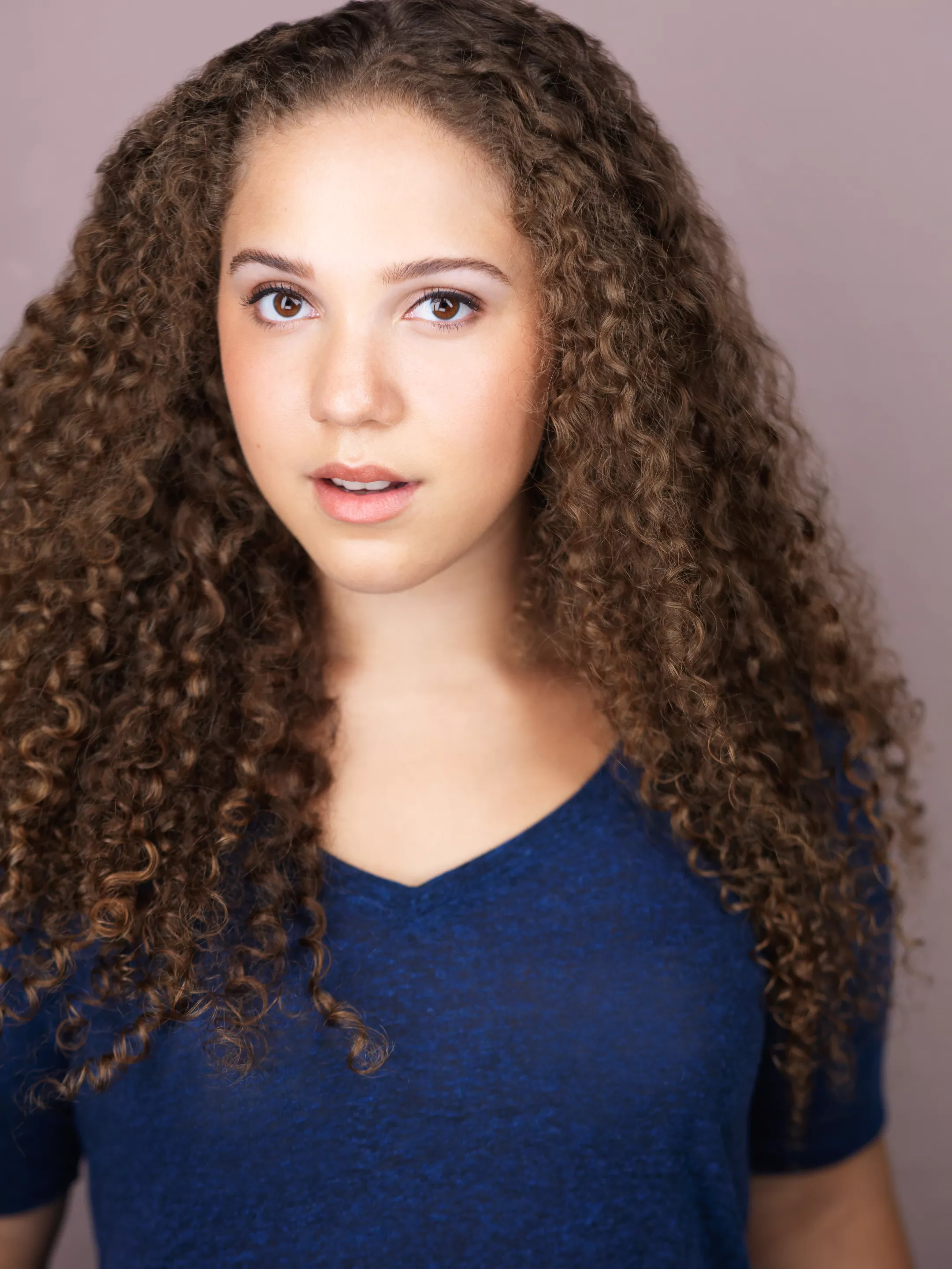 Kaila Wooten - Singer ‧ Victor Wooten's daughter