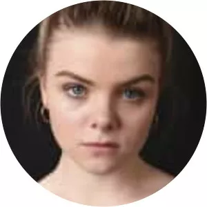 Kajsa Halldén - Actress