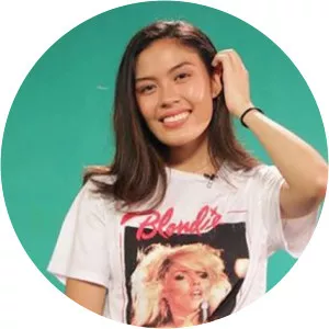 Kakie - Singer-songwriter