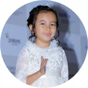 Kal So-won photograph