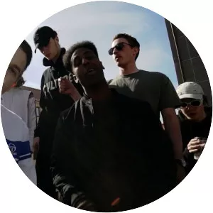 Kald Flamme & Larsiveli - Musical artist