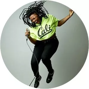 Kaleena Zanders - Singer