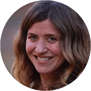 Kama Einhorn - Writer