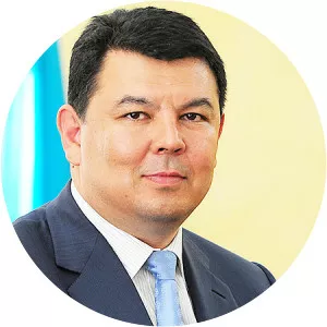 Kanat Bozumbaev