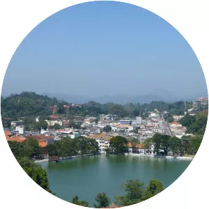 Kandy Lake - Lake in Sri Lanka