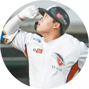 Kang Baek-ho - South Korean baseball player