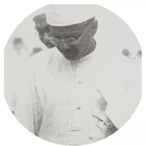 Kantilal Gandhi photograph