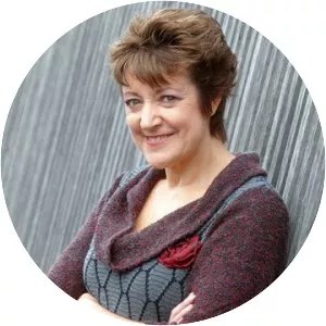 Karen Boyes - Actress