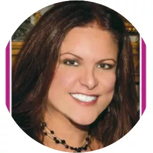 Karen Mitzo Hilderbrand