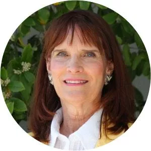 Karen Strand Winslow