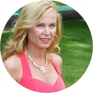 Kari Røkke - Kjell Inge Røkke's ex-wife