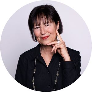 Karin Priem - Author