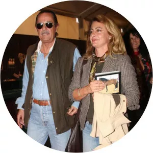 Karina Pau photograph