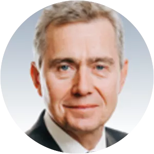 Karl-Friedrich Stracke