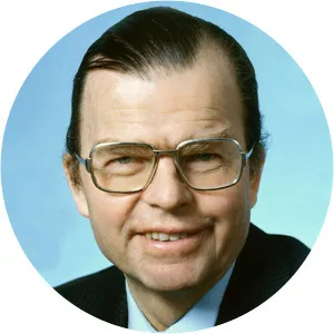 Karl-Günther von Hase