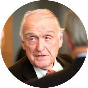 Karl Kaiser - Political scientist