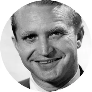 Karl Swenson - American theatre actor