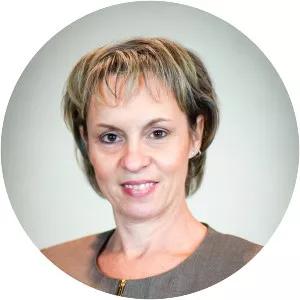 Karla Scapanski - Politician