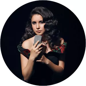 Karsu Dönmez - Dutch-Turkish singer
