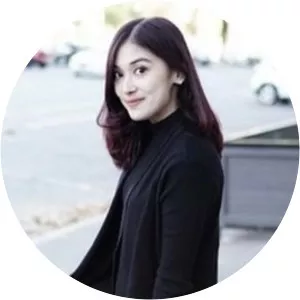 Kartika Dewi - Sandra Dewi's sister