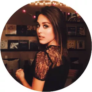 Kassandra Tate - Author