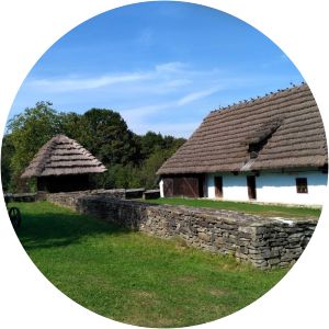 kaštieľ hanušovce skanzen snm - múzea ukrajinskej kultúry - svidník