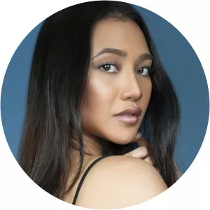 Kat Ingkarat - Actress