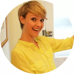 Kate Arnell - Television presenter