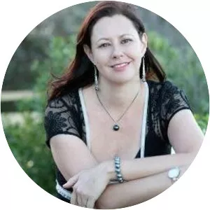 Kate Forsyth photograph