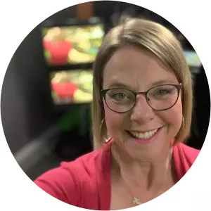 Kate Kinsella - Author