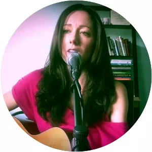 Kate Reuter - Musical artist