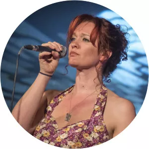 Kathryn Roberts - Singer