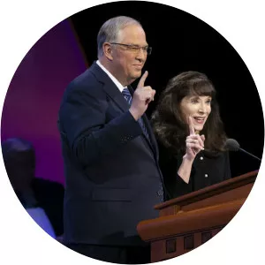 Kathy Sue Williams - Neil L. Andersen's wife