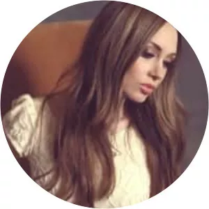 Katie Cole - Australian singer-songwriter