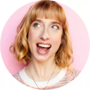 Katie Marovitch - Comedian