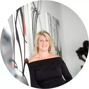 Katina Zinner - Movie producer ‧ Peter Zinner's daughter