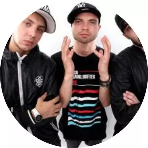 katrin mokko за полк - Musical artist