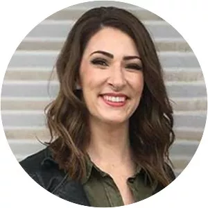 Katy Colloton - Comedy actress