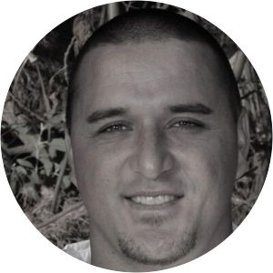 Kaulana Noa - Former American football player