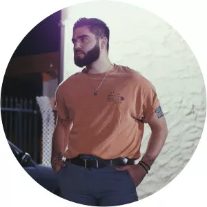 Kawelo - Musical artist