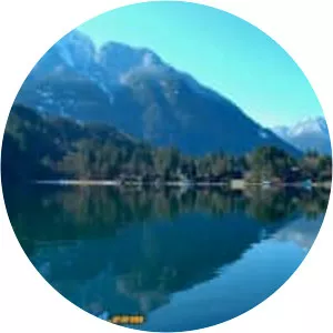 Kawkawa Lake - Lake in Canada