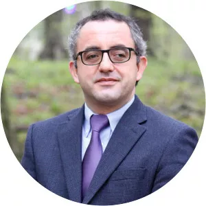 Kaya Şahin - Author