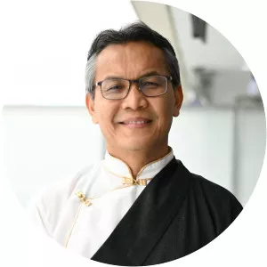 Kaydor Aukatsang - Politician