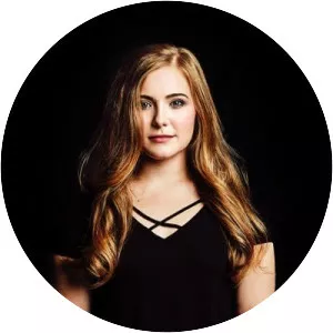 Kayla Woodson - Singer