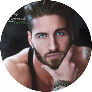 Kaylee Ryan - Author