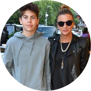 Kayon Ateş Sert photograph