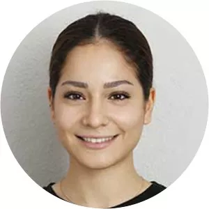 Kayra Simur - Actress